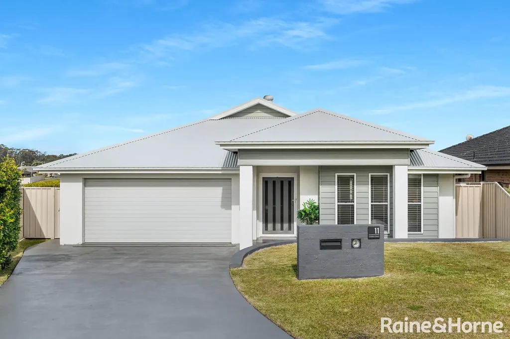 Worrigee 4房  Spacious Family Living in Worrigee