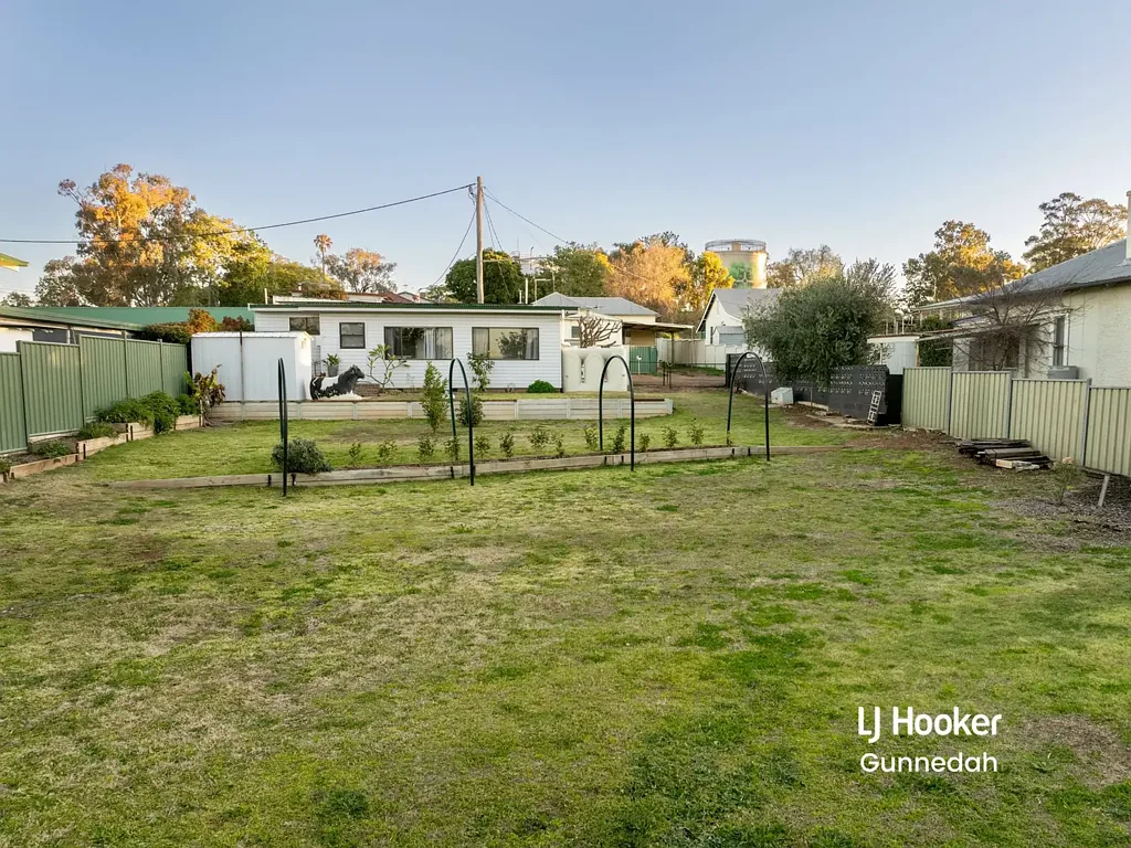 Gunnedah 2 Bedroom Downtown Convenience