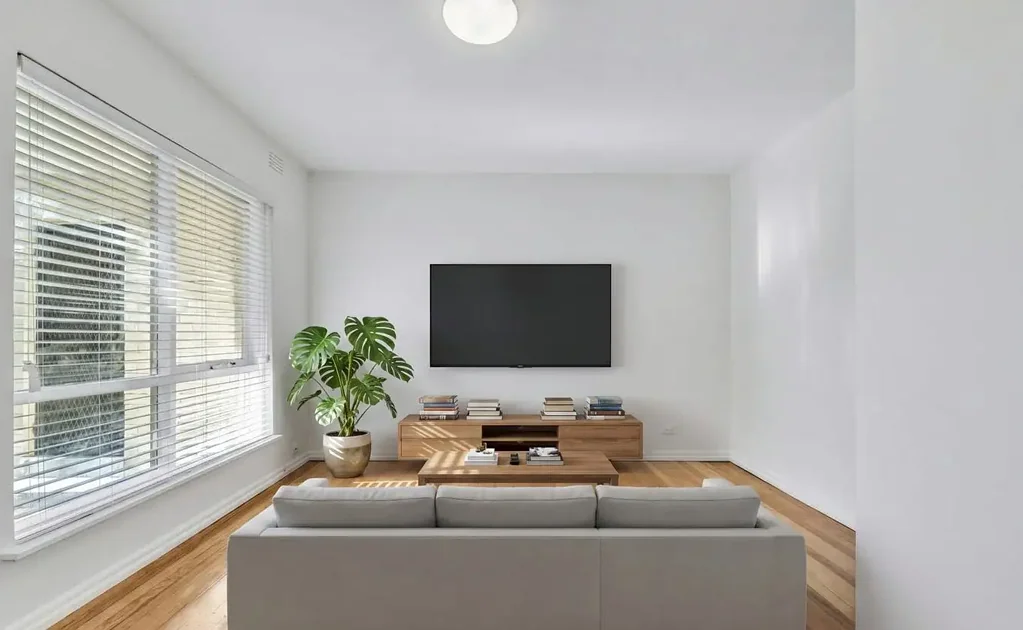 Light-filled Living by the Beach