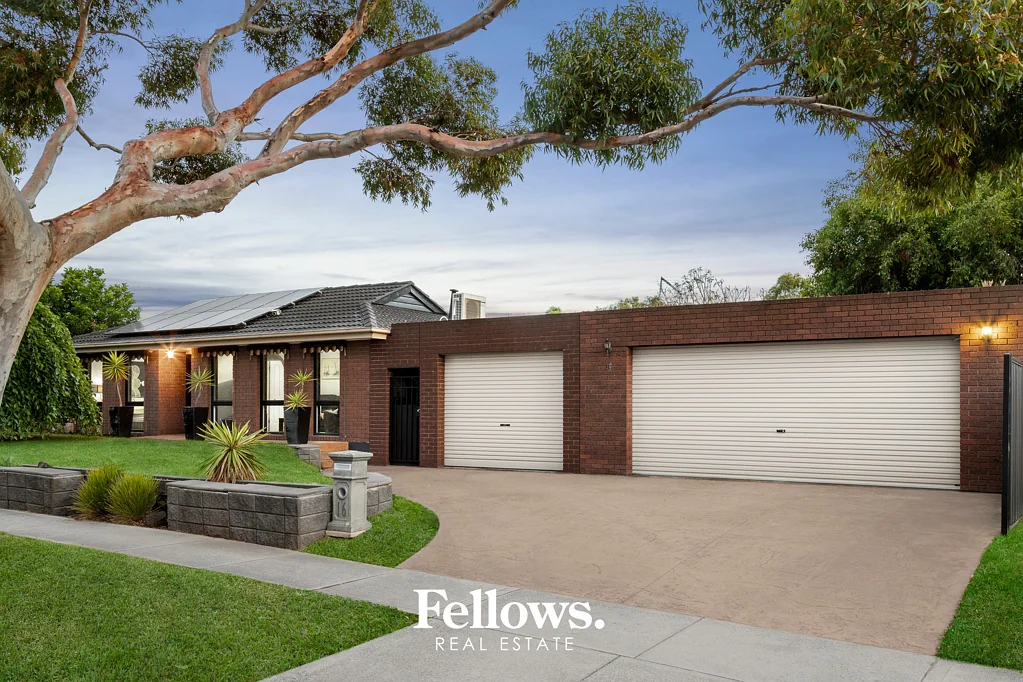 16 David Street, Hampton Park, VIC 3976