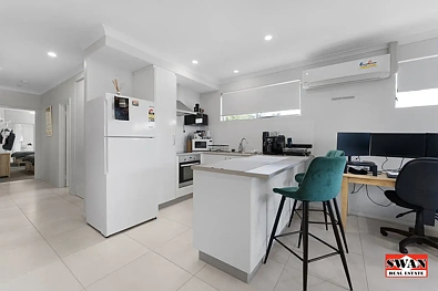 Unit 10/18 Mathoura Street, Midland, WA 6056, 3 slaapkamers, 2 badkamers, Apartment
