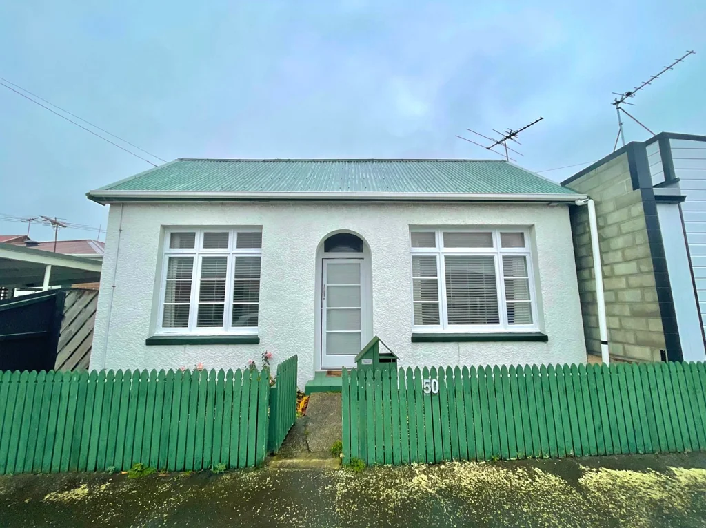 Caversham, 2 bedrooms