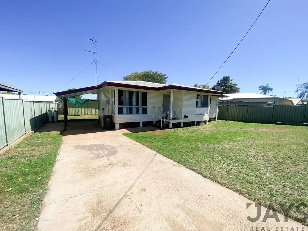 5 DARLING CRESCENT, SUNSET