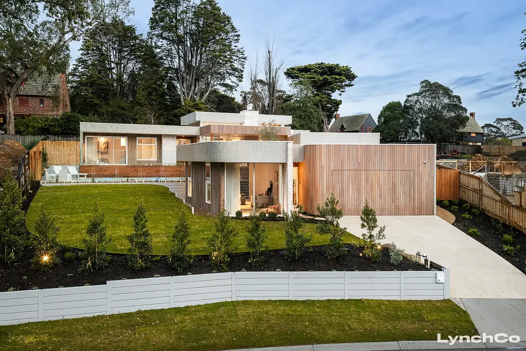 Mount Eliza 4બેડરૂમ The dream new home, without the build.