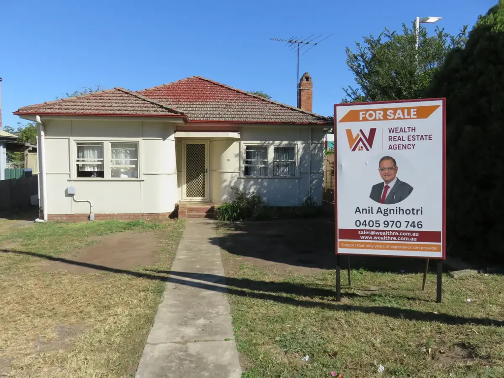 Windsor 3房  3 Bedroom Home on 870m2 (approx.) Block - Offers Welcome!
