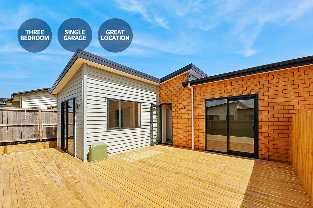 Spacious Living & Modern Features