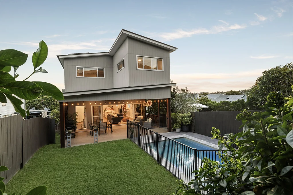 229 Thistle Street, Gordon Park, QLD 4031