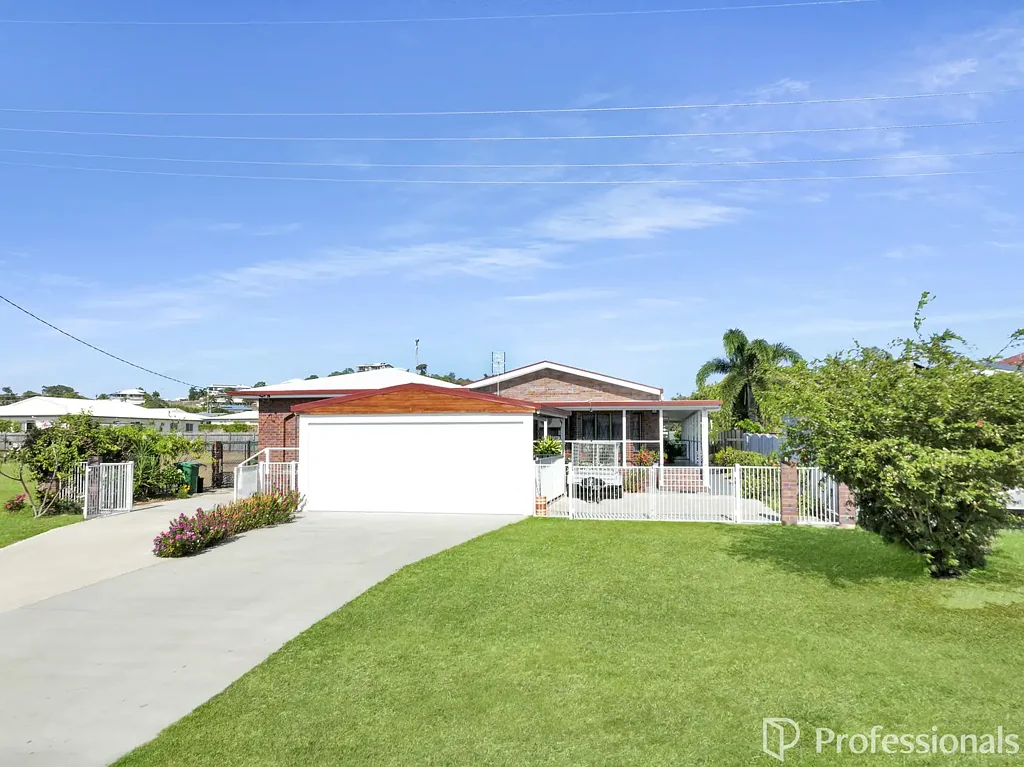 Bowen 4Kwarto OUTSTANDING DESIGN AND LIVEABILITY WITH BONUS STUDIO