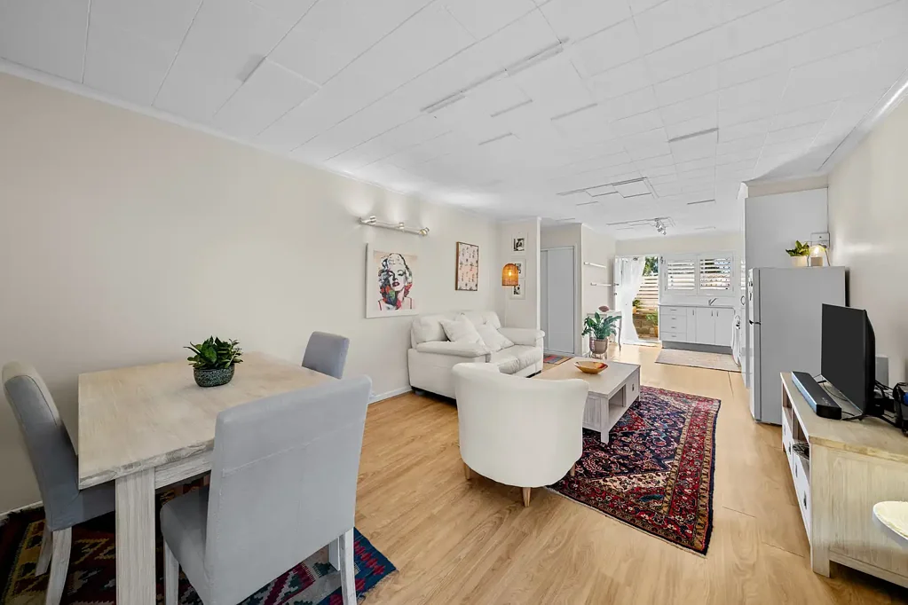 4/33 William Street, Mermaid Beach, QLD 4218