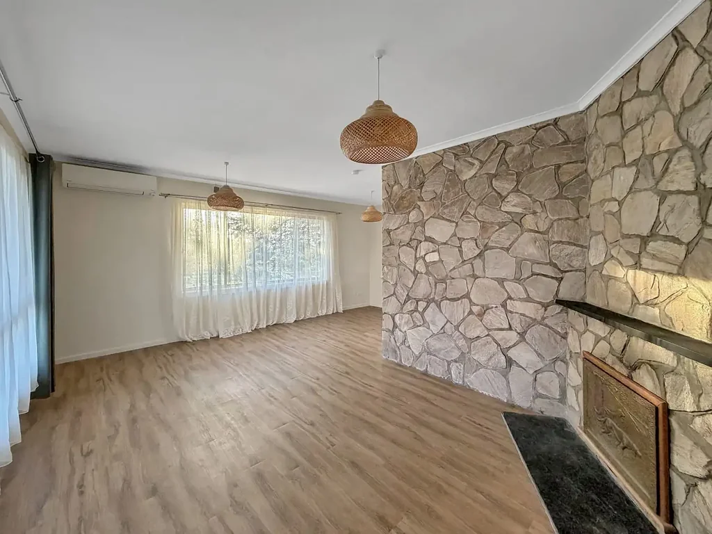 Comfortable Renovated 3 Bedroom Home