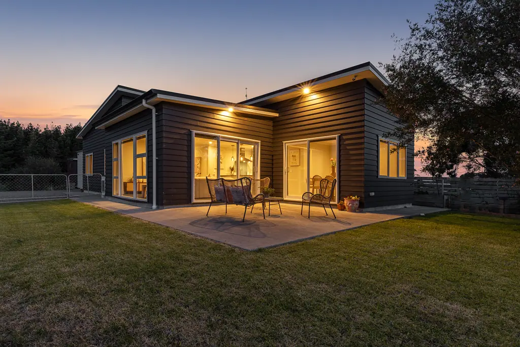 Foxton 3غرفة نوم Modern Living With Country Calm