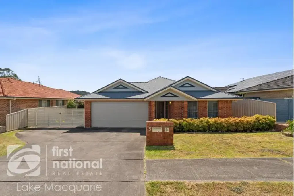 5 Glasshouse Ridge, Mount Hutton, NSW 2290