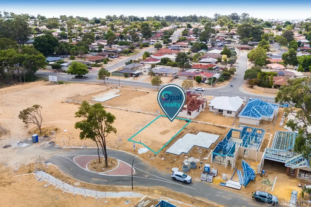 28 Lechenaultia Way, Kwinana Town Centre, WA 6167