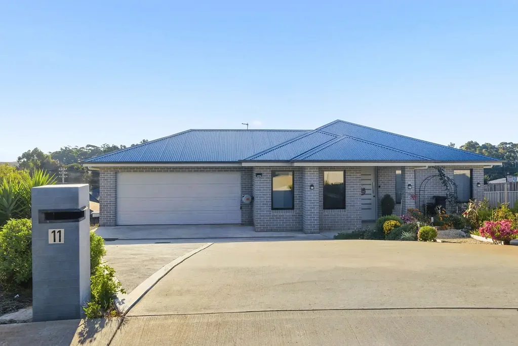 Devonport 4房  Modern Family Home