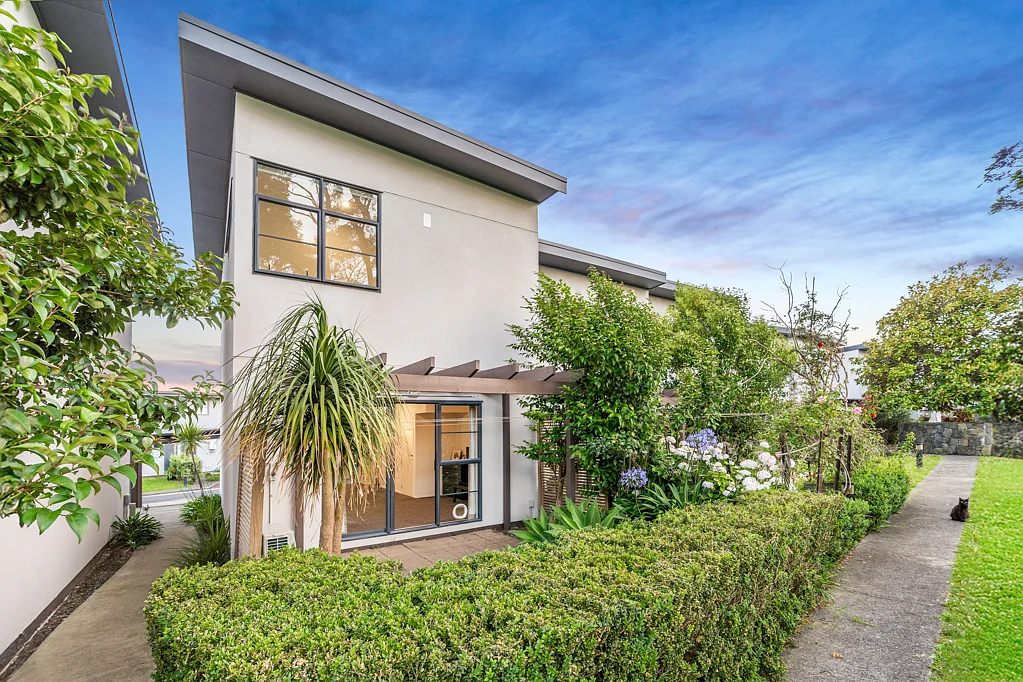 38/42 Holly Street, Avondale, Auckland City, Auckland
