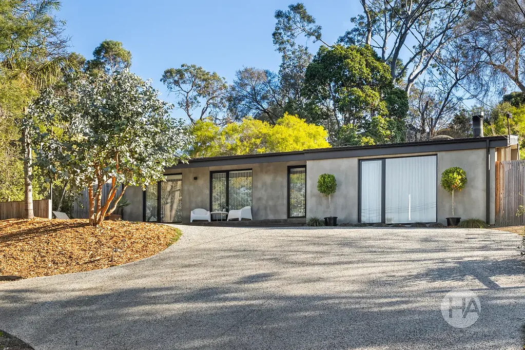 Mount Martha 3 Bedroom Reimagined and Ready to Impress