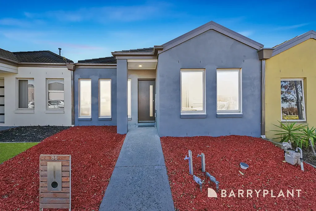 86 Sabel Drive, Cranbourne North, VIC 3977