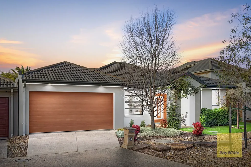 6 Fifth Avenue, Point Cook, VIC 3030