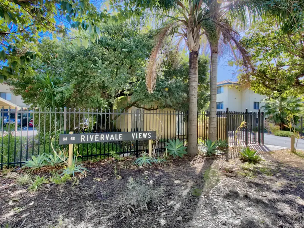 Rivervale 2 Bedroom Life by the river!