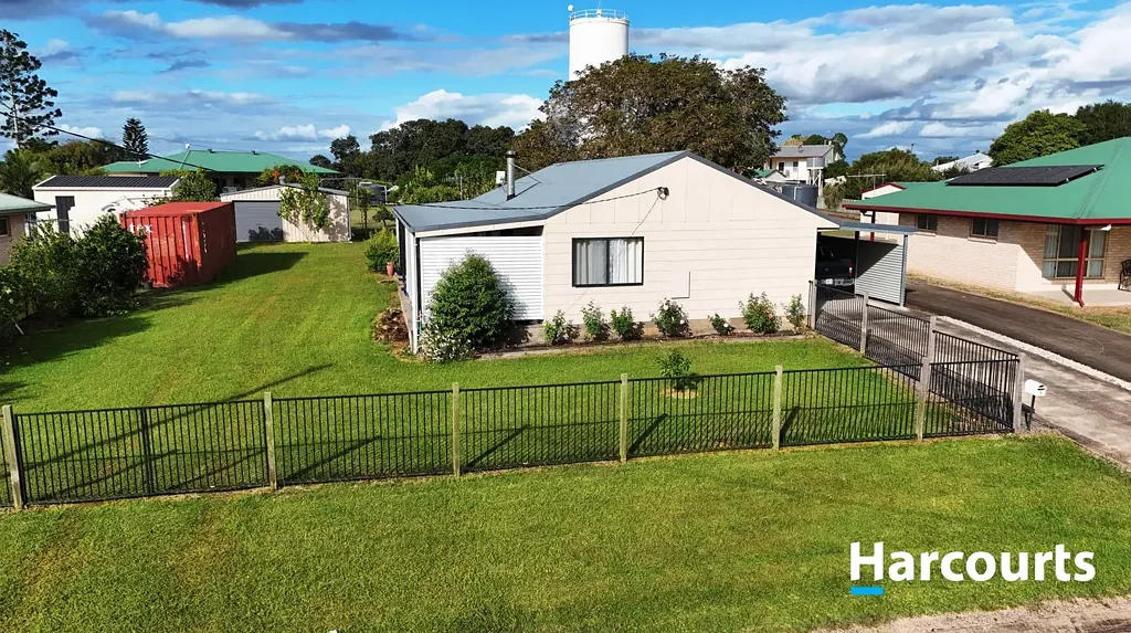 5 Horton Street, Biggenden, QLD 4621