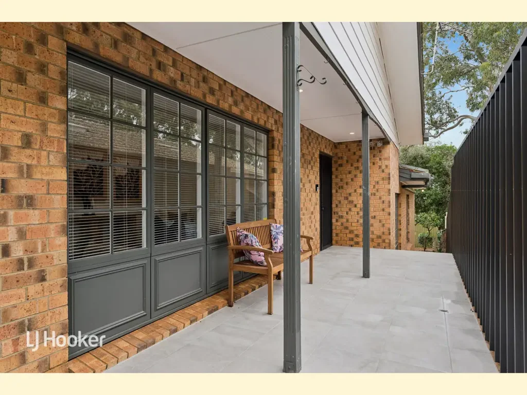 Glen Osmond 3房  A Private Sanctuary of Style & Warmth!