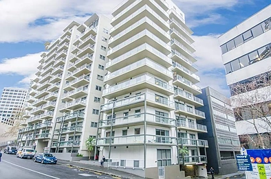 奥克兰中区房屋拍卖结果公示---4月8日
