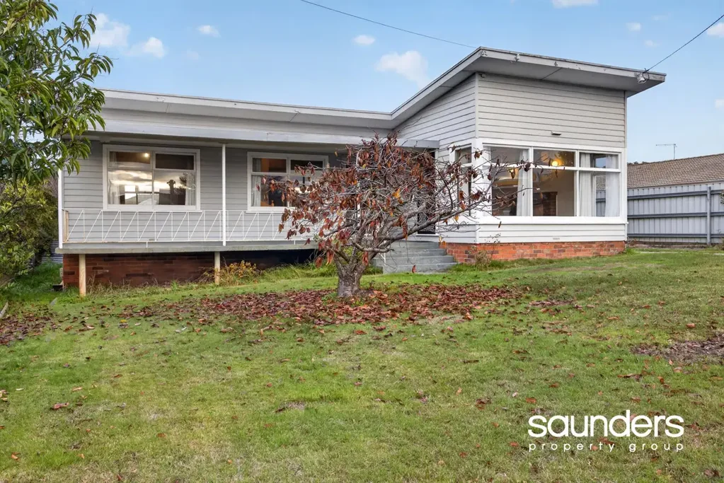 West Launceston 4ਬੈੱਡਰੂਮ FIRST TIME EVER OFFERED FOR SALE - 1104 sqm land
