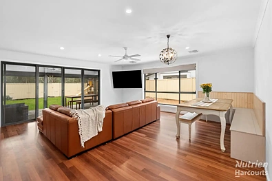 Silid Pahingahan - 39 FLINDERS ST, RENMARK SA 5341