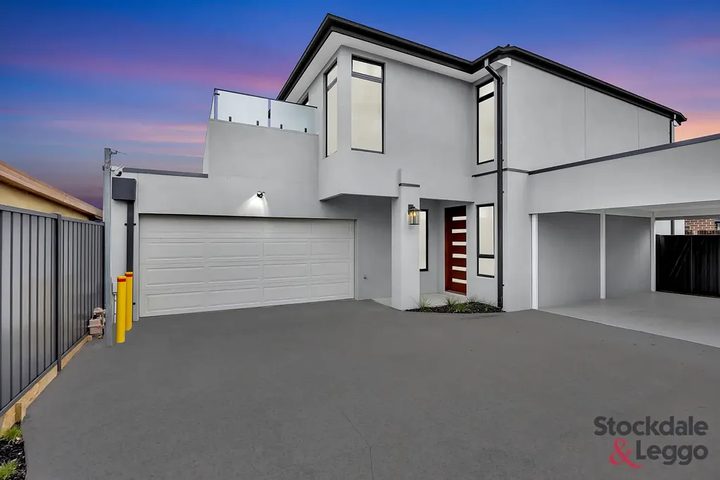 Laverton 4ਬੈੱਡਰੂਮ Modern Living Redefined - 3 Brand New Units Now Available