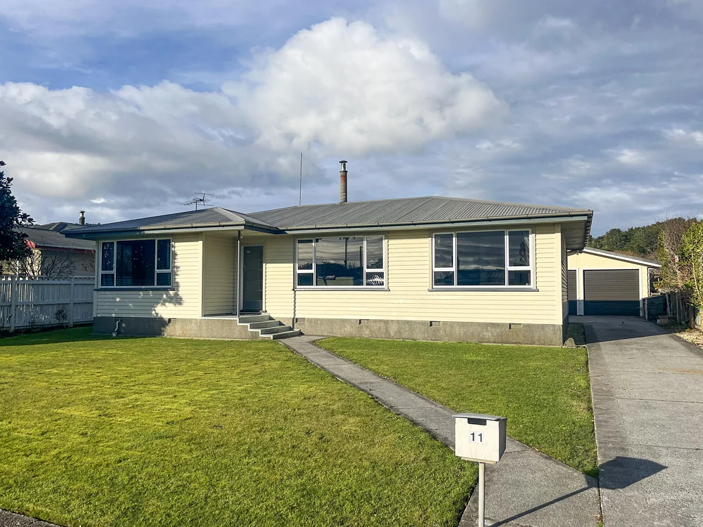 Greymouth 4房  Space for the whole family - inside and out