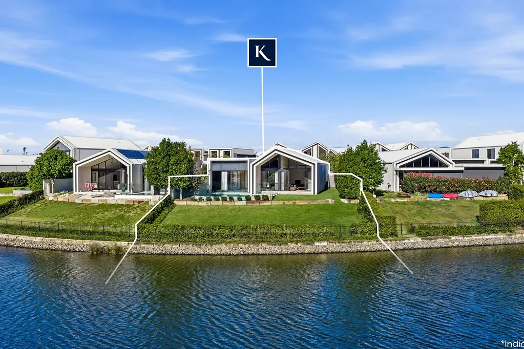 Mermaid Waters 4Moenga Auction On Site, Friday 17 July at 1:00PM