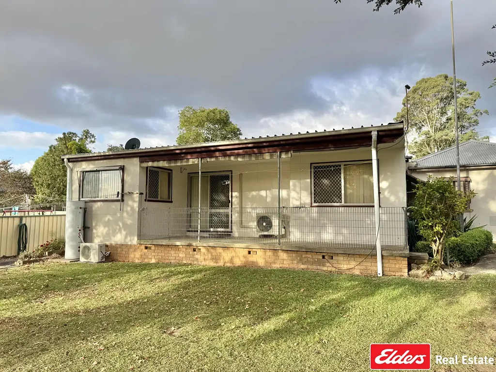 Convenient and Comfortable with Prime Location
