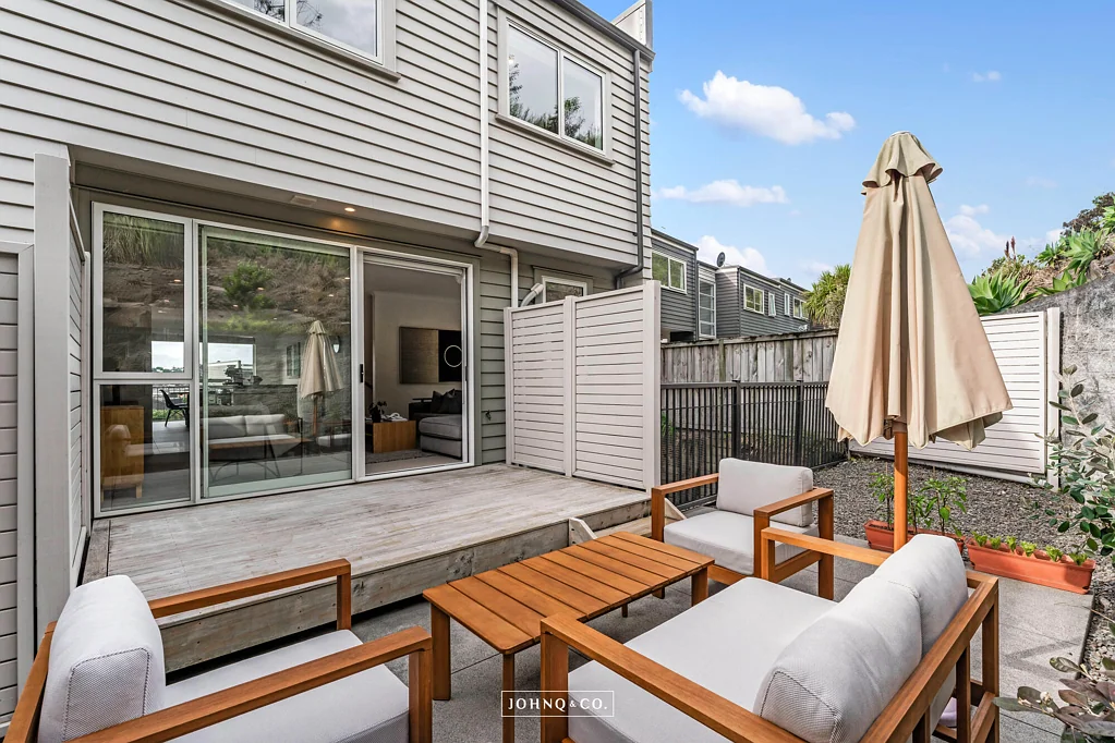 Stonefields 3房  Private, Low-Maintenance Living