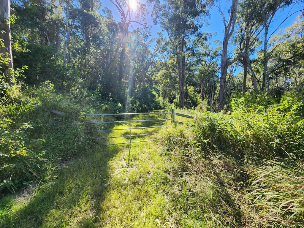 Ravensbourne Prime Opportunity in Rural Surrounds!