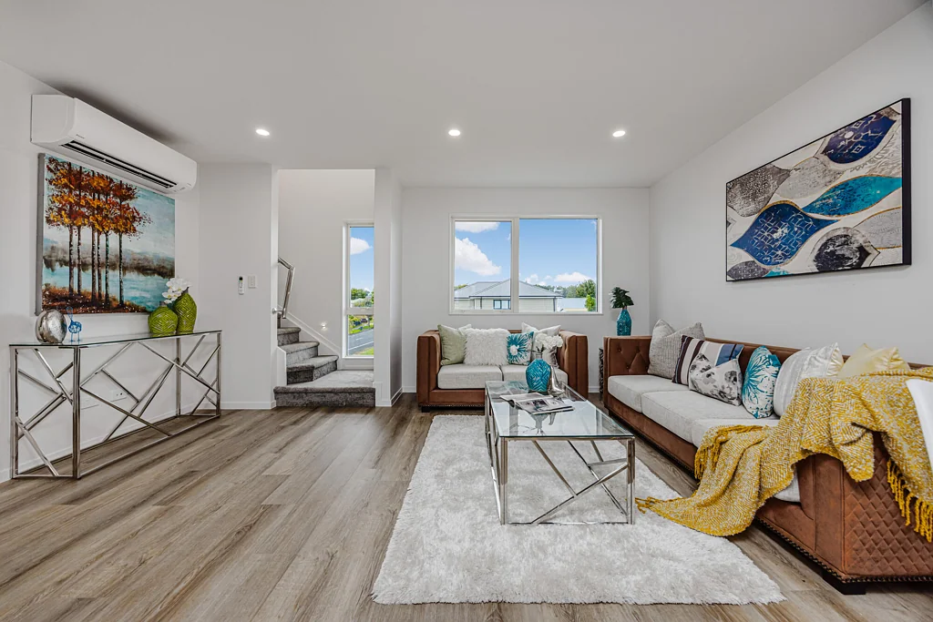 Manurewa 4બેડરૂમ MUST-VISIT FIRST HOME WITH INVESTMENT POTENTIAL