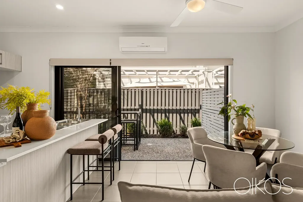 Zillmere 3कमरा MODERN TURN-KEY TOWNHOUSE IN BOUTIQUE COMPLEX