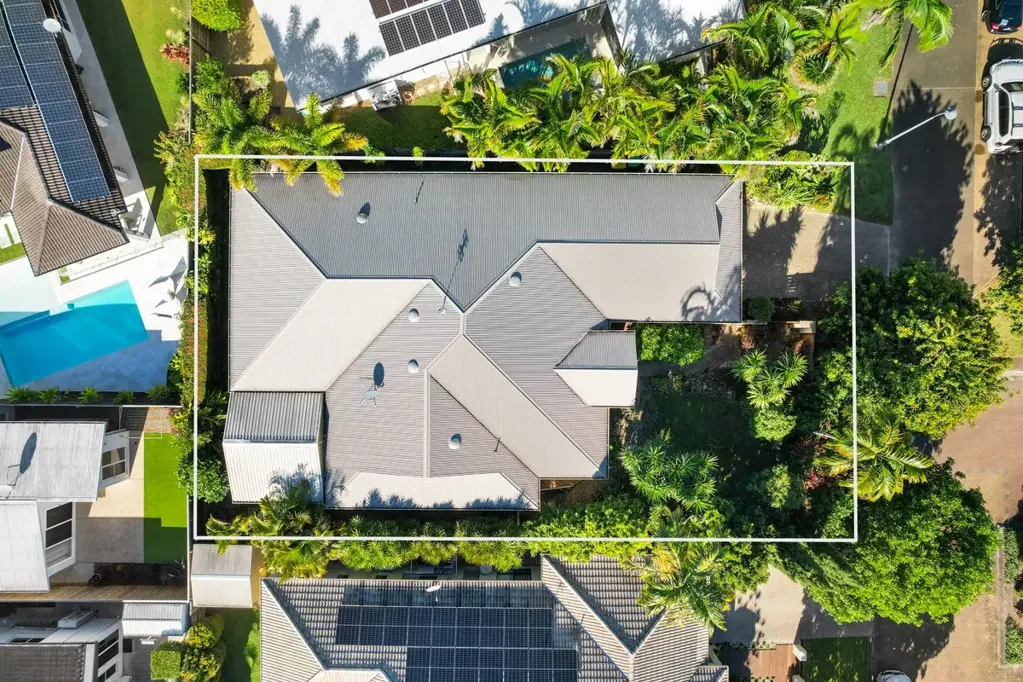 Parrearra 4ਬੈੱਡਰੂਮ Kawana Island Hideaway - Spacious Four‑Bedroom Home in Quiet Cul‑de‑sac