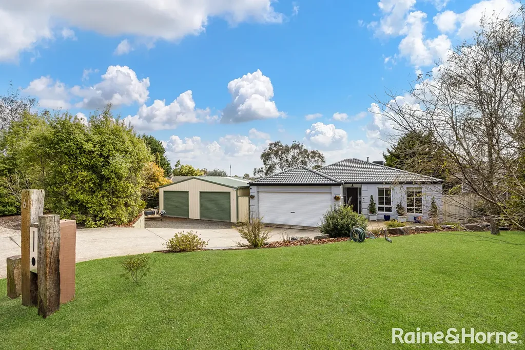 Gisborne 4房  The Complete Family Package on ¼ Acre (Approx.)