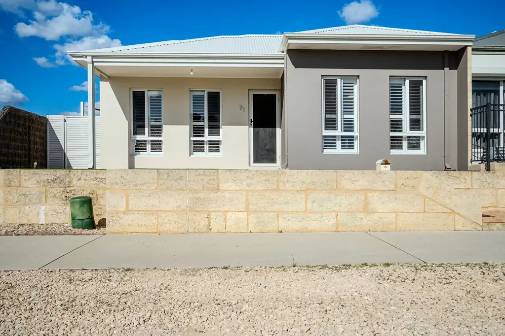 Butler 3બેડરૂમ STYLISH, LOW-MAINTENANCE LIVING IN THE HEART OF BUTLER!
