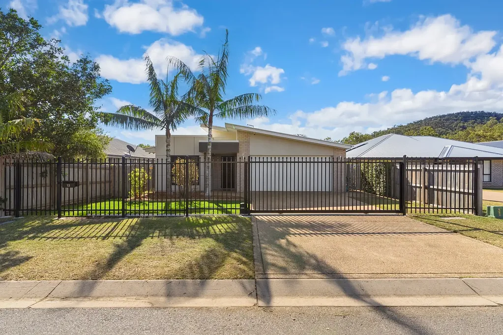 Beautiful Family Home with Space, Comfort & Style
