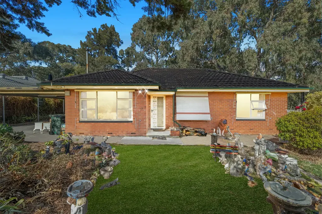 Modbury 3房  Prime Corner Allotment - Exceptional Development Opportunity