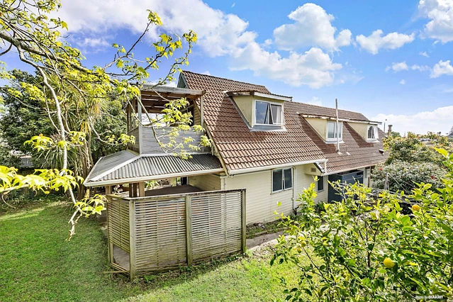 49 Felgrove Street, Glendene, Waitakere City