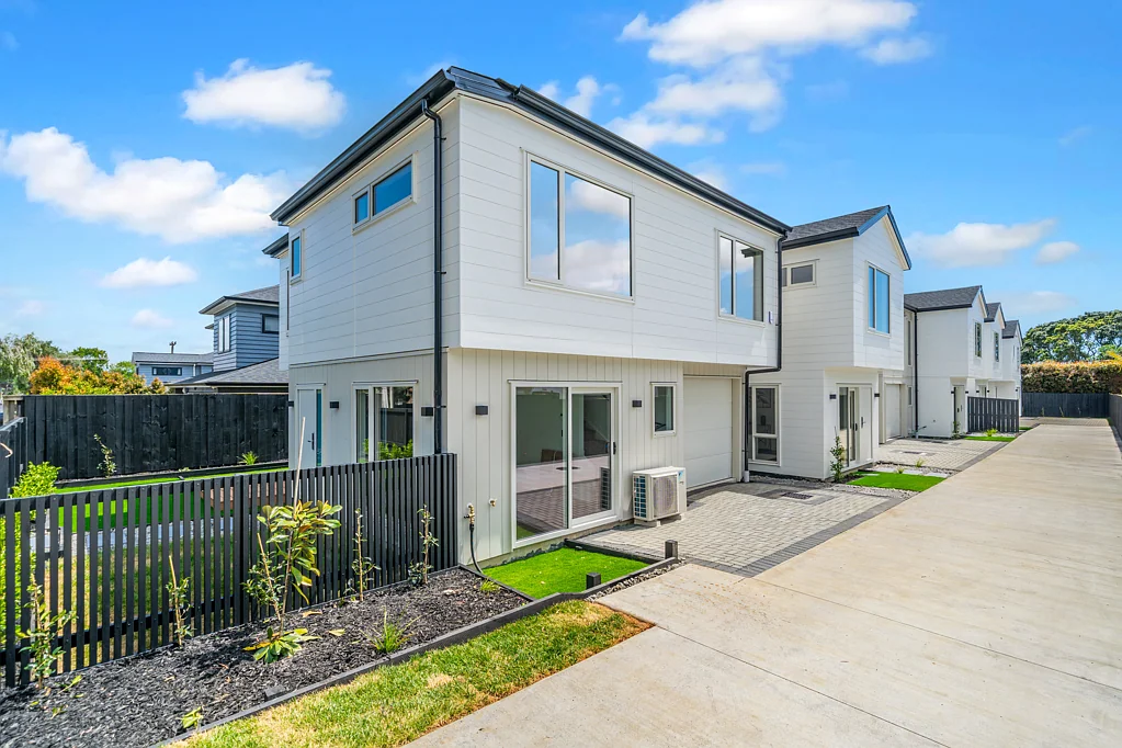 Mangere Bridge 4ਬੈੱਡਰੂਮ This Christmas in Brand New home