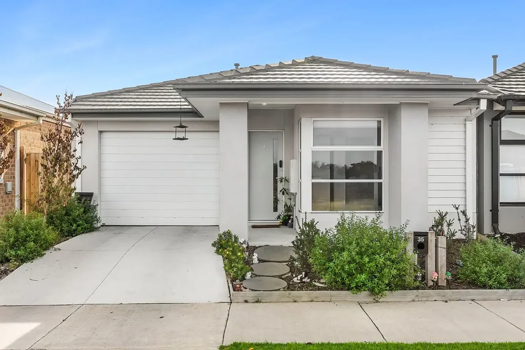 Charlemont 3房  Perfect First Home or Savvy Investment
