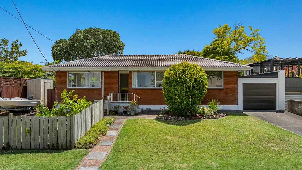 1 Trinidad Road, Sunnynook, North Shore City, Auckland