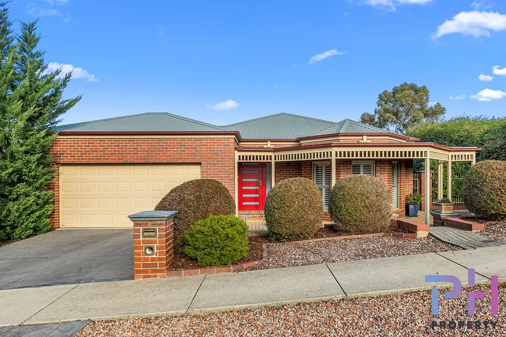 34 Daniel Drive, Golden Square, VIC 3555