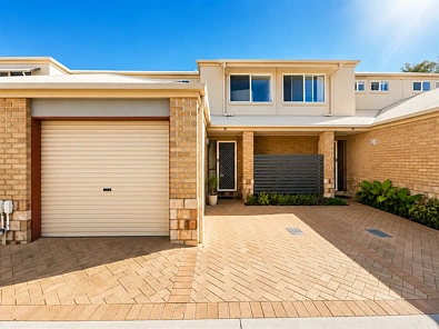 Waterford 3 Slaapkamer Don't Miss This Beautiful Townhouse - Smart Buy for Homeowners & Investors