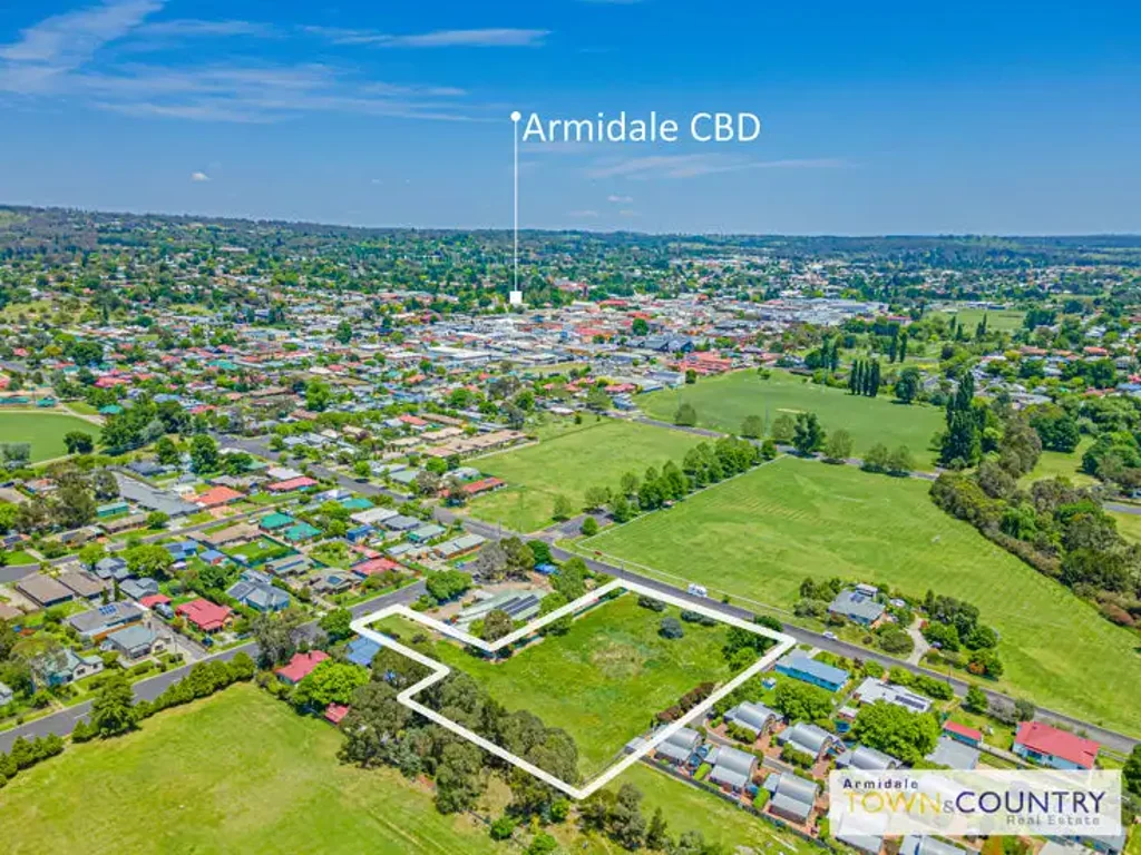 Armidale  51 Kirkwood Street