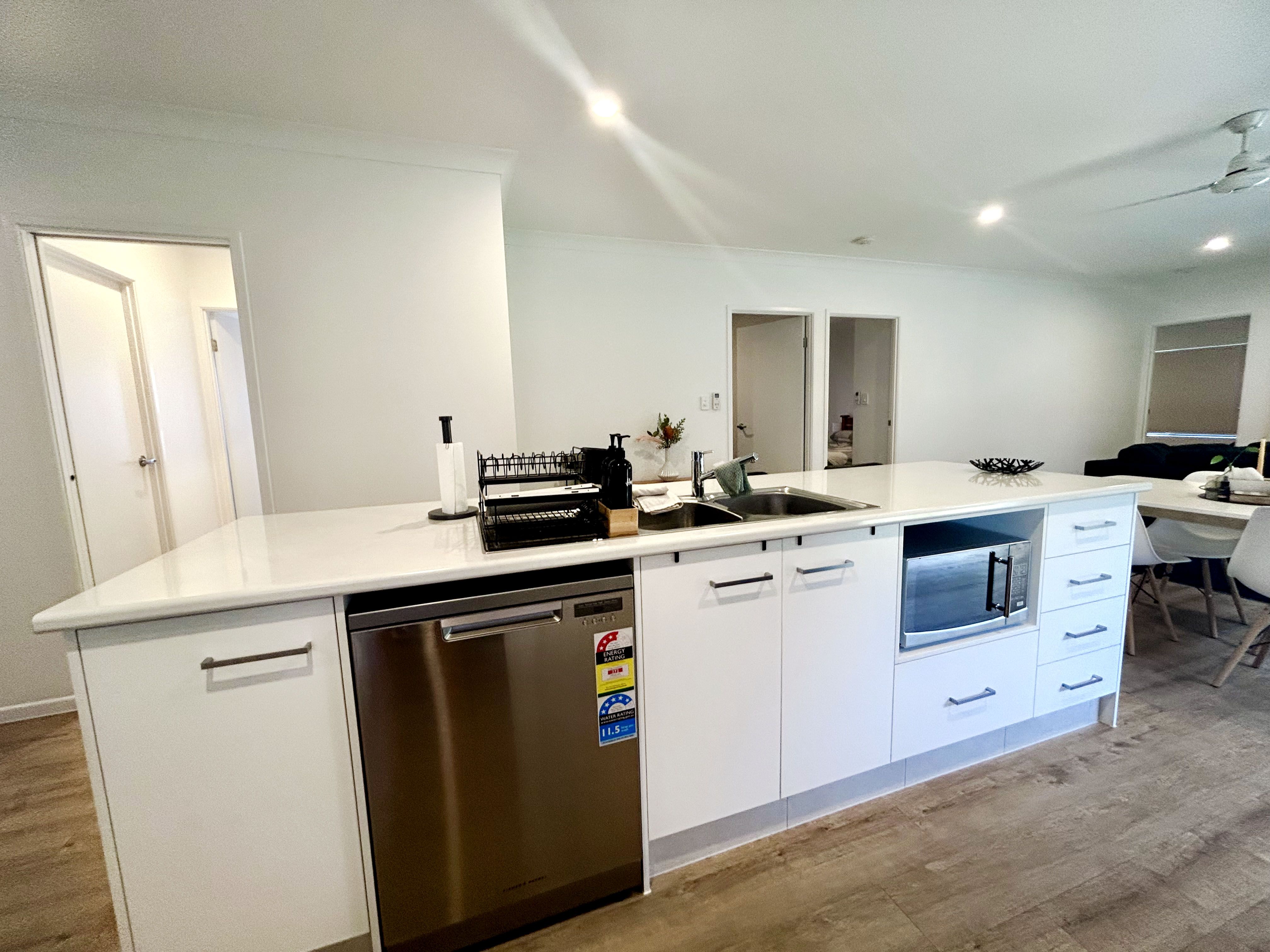 17 SALTWATER CCT, TRINITY BEACH QLD 4879, 0部屋, 0バスルーム, House