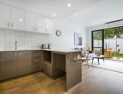 10/393 Abernethy Road, Cloverdale, WA 6105, 3 Kuwarto, 2 Banyo, Townhouse